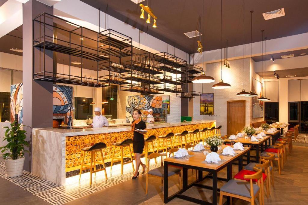 Vinoasis Phu Quoc Hotel Bien Hoa Esterno foto